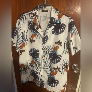Men short sleeve medium shirt